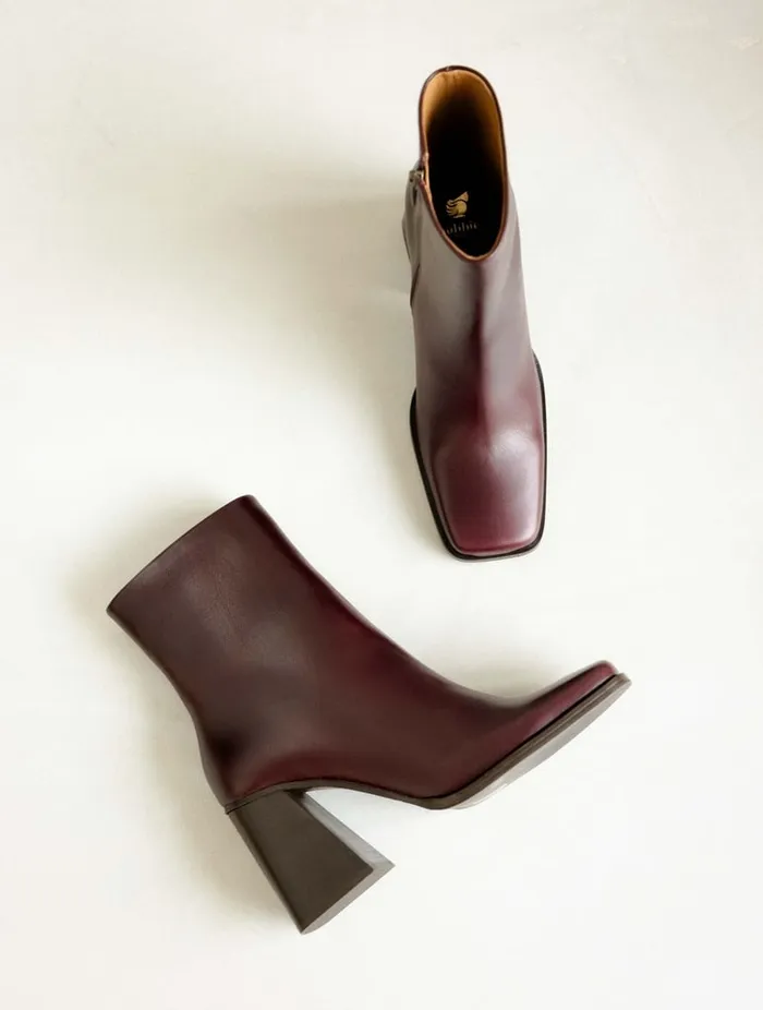 Wilma Cabernet Women Bobbies Ankle Boots