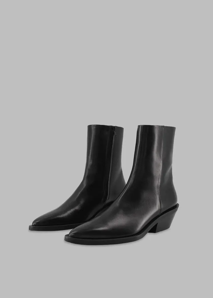 Women AEmery Hudson Boot 8211 Black The Frankie Shop