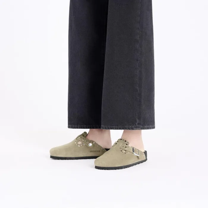 Women Birkenstock Clogs Boston Rivets Taupe