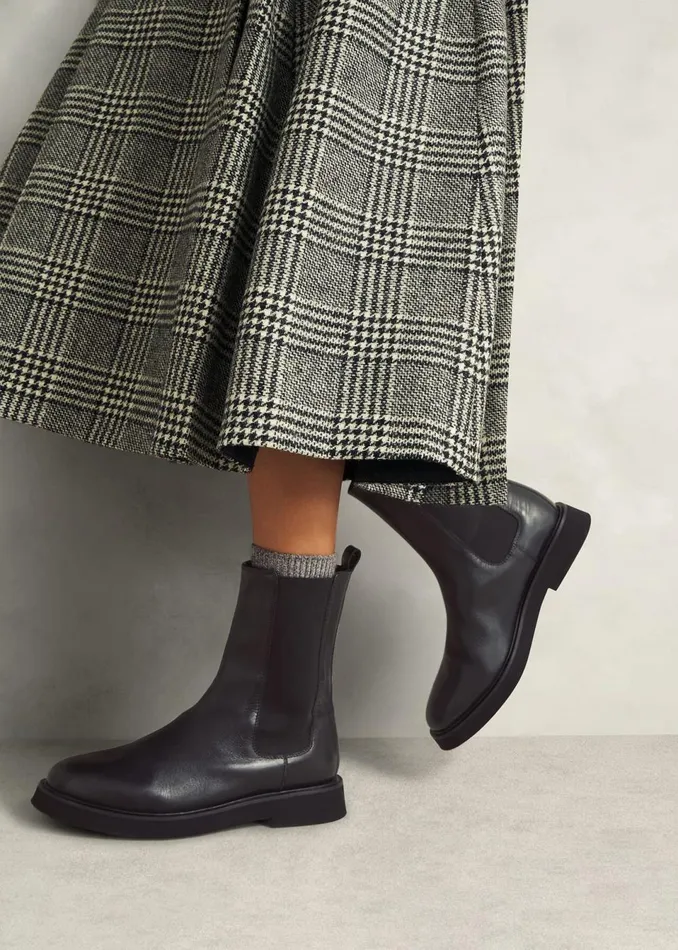 Women Boots Hobbs Sawyer Leather Chelsea Boots Black