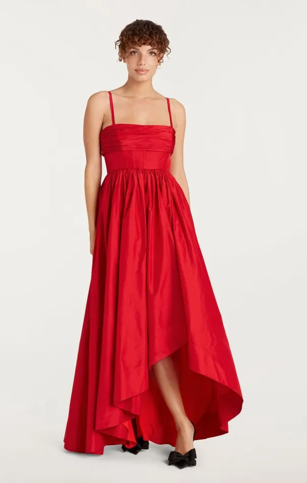 Women Cocktail and Evening Cinq Sept Violetta Gown Candy Apple