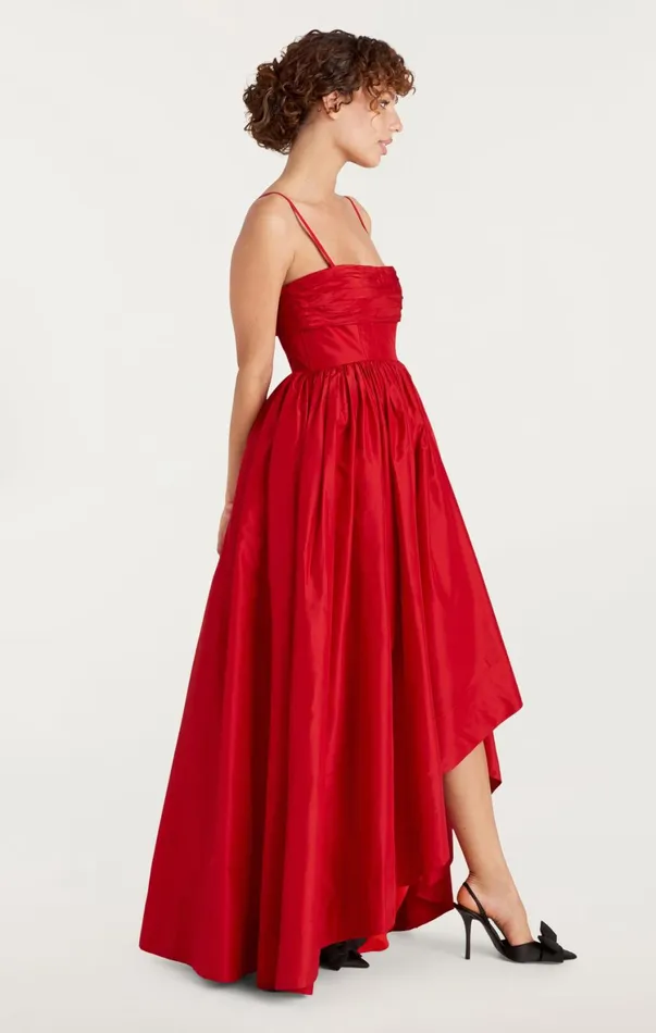 Women Cocktail and Evening Cinq Sept Violetta Gown Candy Apple