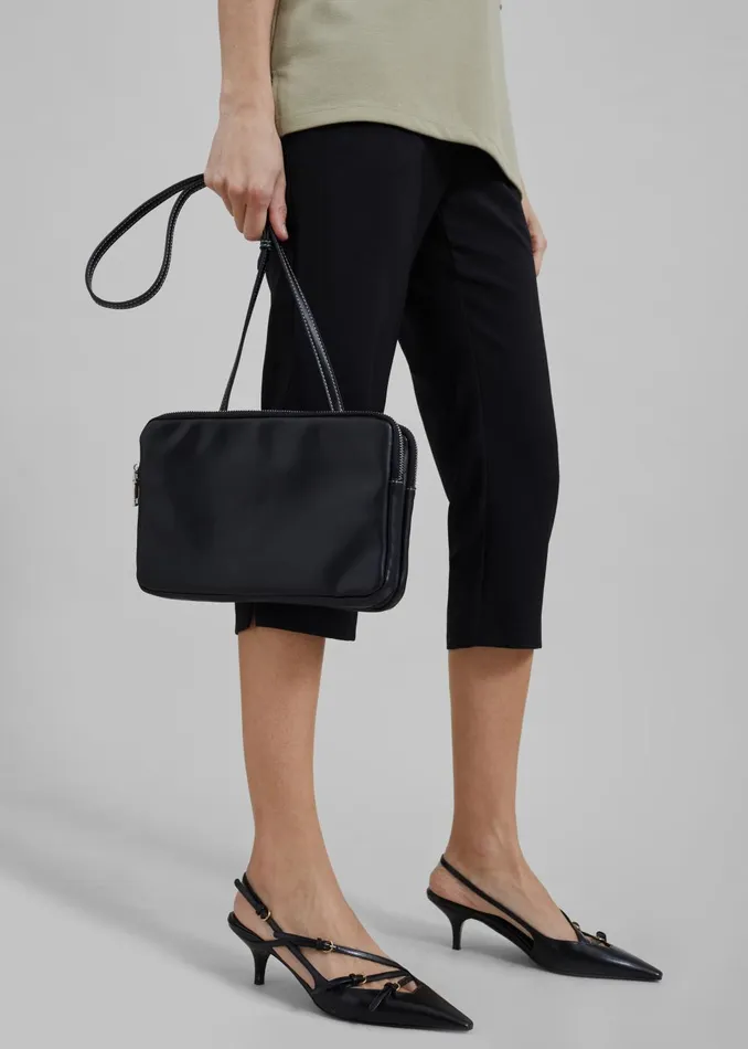 Women Colby Square Zip Bag 8211 Black The Frankie Shop