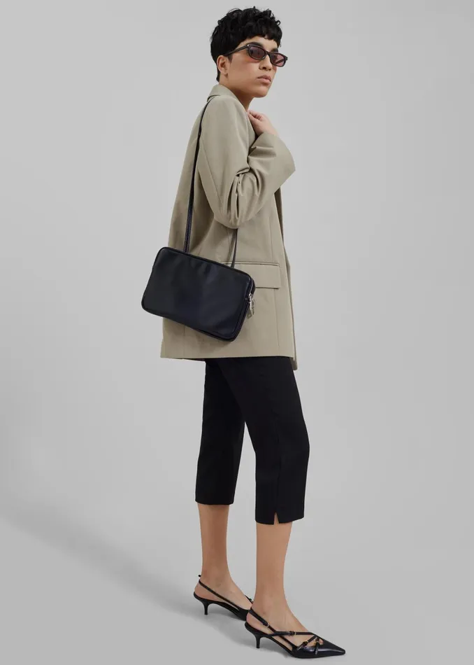 Women Colby Square Zip Bag 8211 Black The Frankie Shop