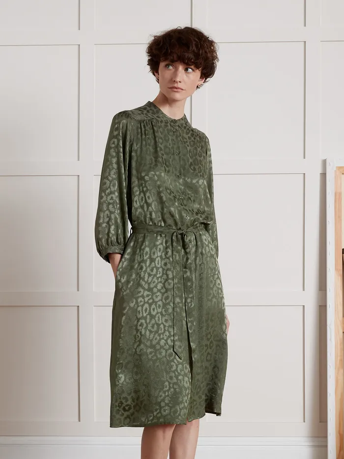 Women Cyrillus Clothing LeopardPrint MidLength Dress Kaki