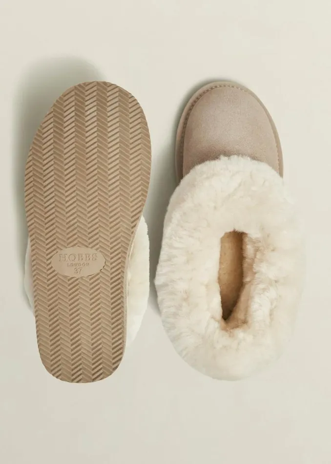 Women Flats Hobbs Zora Slippers Pale Gold