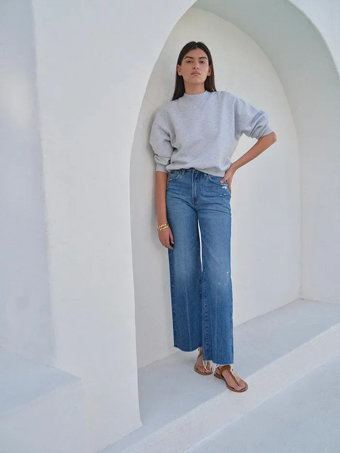 Women FRAME Sweaters Classic Crew Sweatshirt