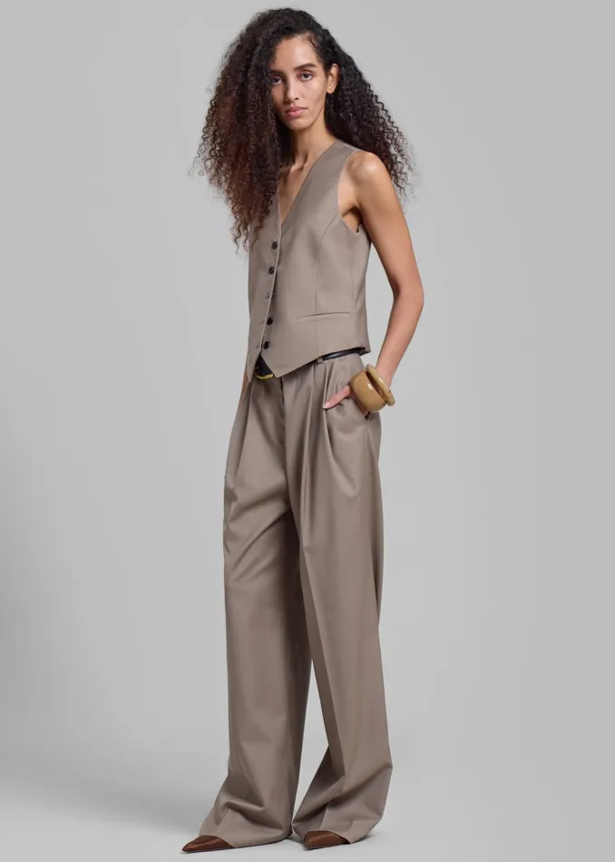 Women Jorae Pleated Trousers 8211 Taupe The Frankie Shop Bottoms