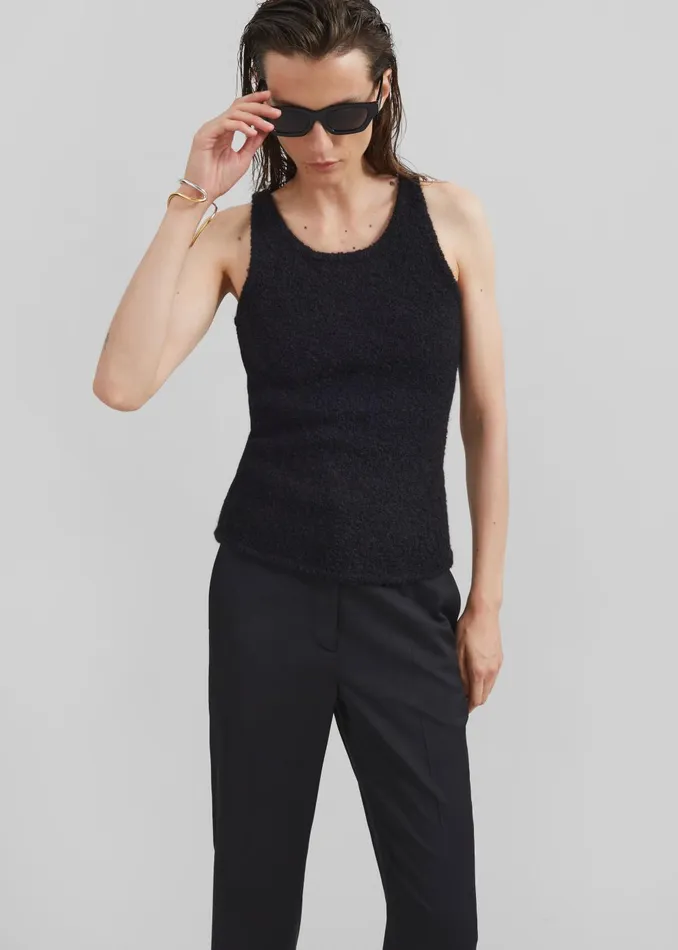 Women Low Classic Fluffy Sleeveless Knit Top 8211 Black The Frankie Shop Tops