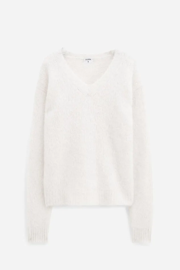 WomenMen Soft Alpaca VNeck Sweater Cream White Filippa K Knitwear