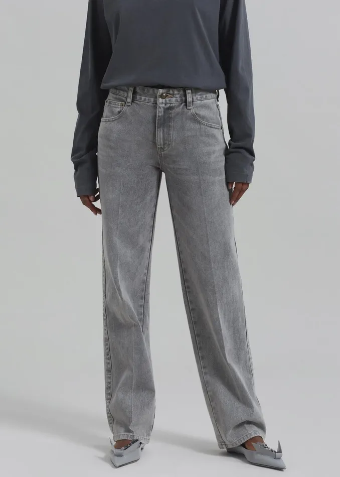 Women Montrose Straight Leg Jeans 8211 Grey Wash The Frankie Shop Bottoms