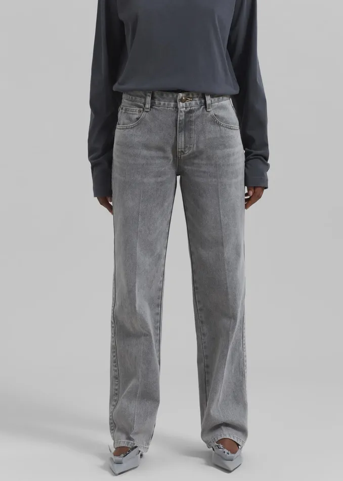 Women Montrose Straight Leg Jeans 8211 Grey Wash The Frankie Shop Bottoms