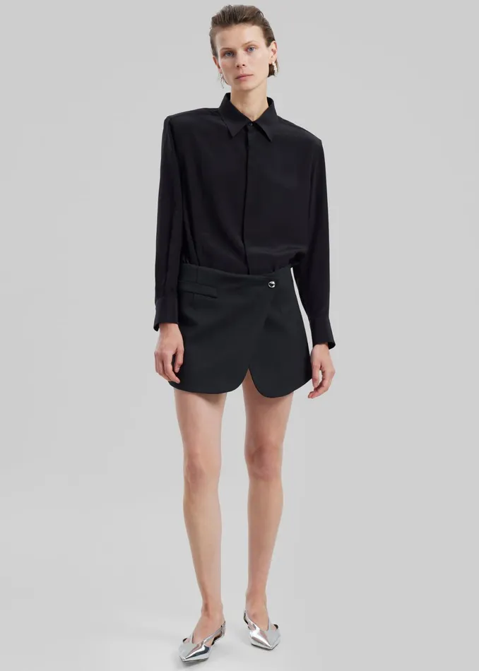Women Sophie Silky Padded Shirt 8211 Black The Frankie Shop Tops