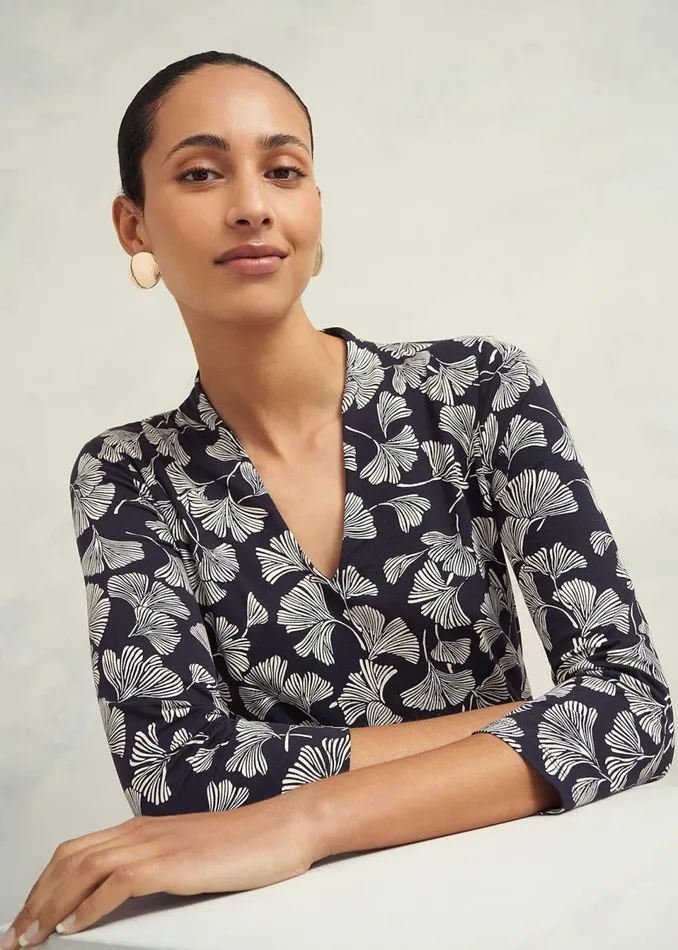 Women Tops Hobbs Aimee Printed Top Navy Ivory
