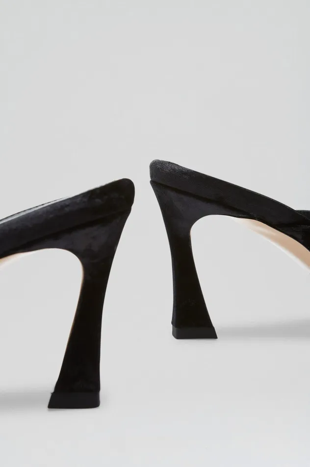 Women VELVET MULE 75 BLACK Shoes Scanlan Theodore Women VELVET MULE 75 BLACK Shoes Scanlan Theodore