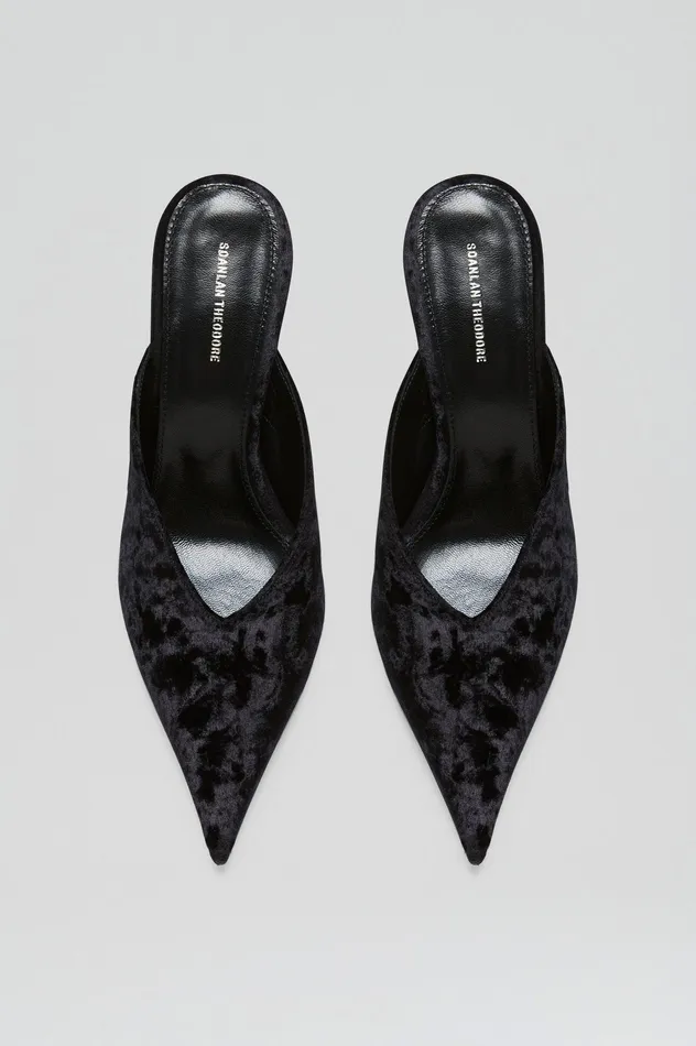 Women VELVET MULE 75 BLACK Shoes Scanlan Theodore Women VELVET MULE 75 BLACK Shoes Scanlan Theodore
