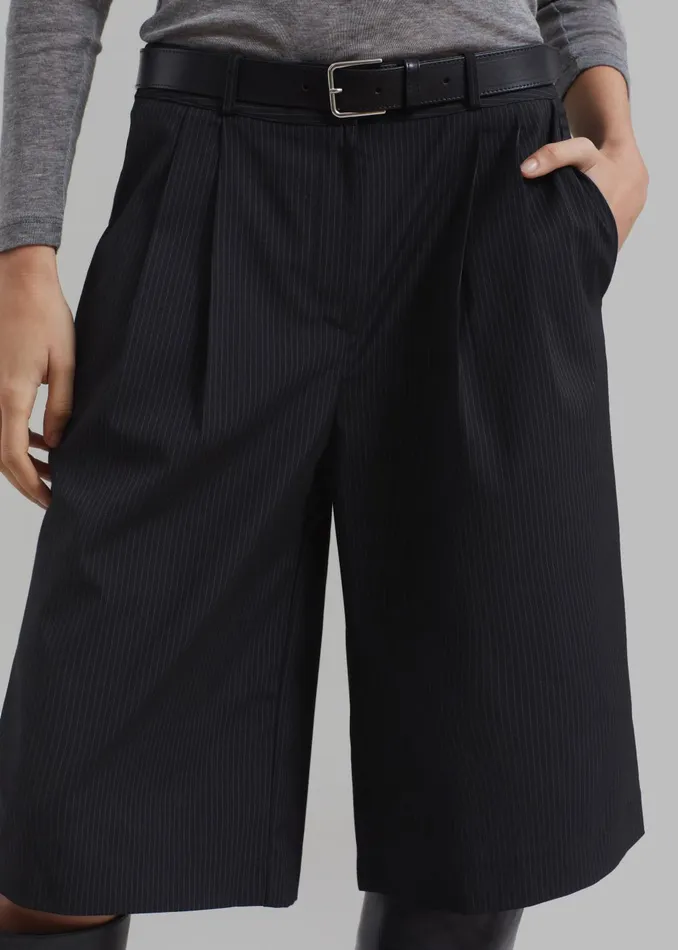 Women Wilma Pleated Bermuda Shorts 8211 Black Pinstripe The Frankie Shop Bottoms